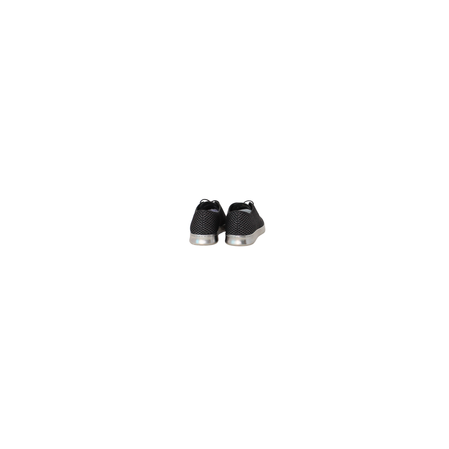 Chanel Interlocking CC Mesh and leather sneakers 37