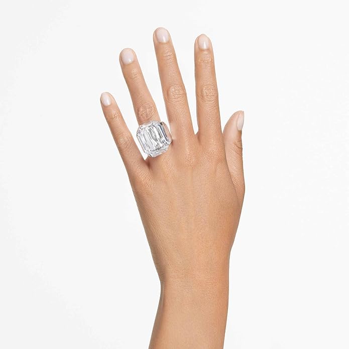 Lucent Cocktail Ring white