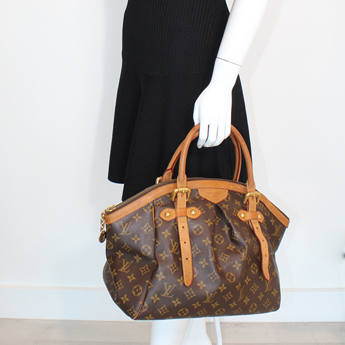 Louis Vuitton Tivoli