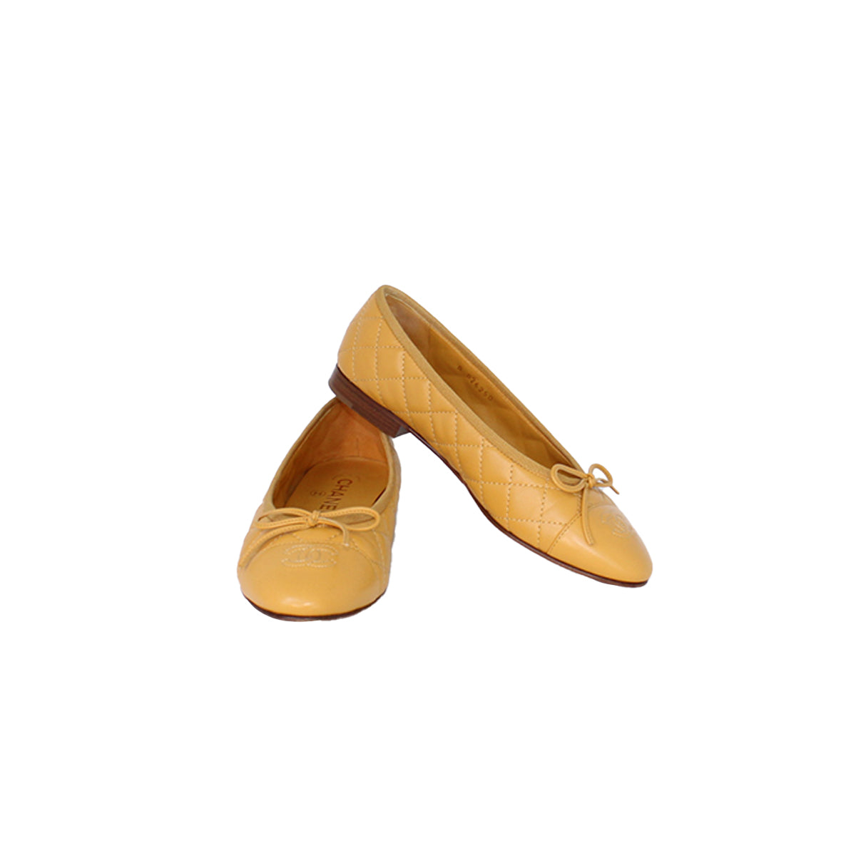 CHANEL QUILTED FLATS Talla 37.5