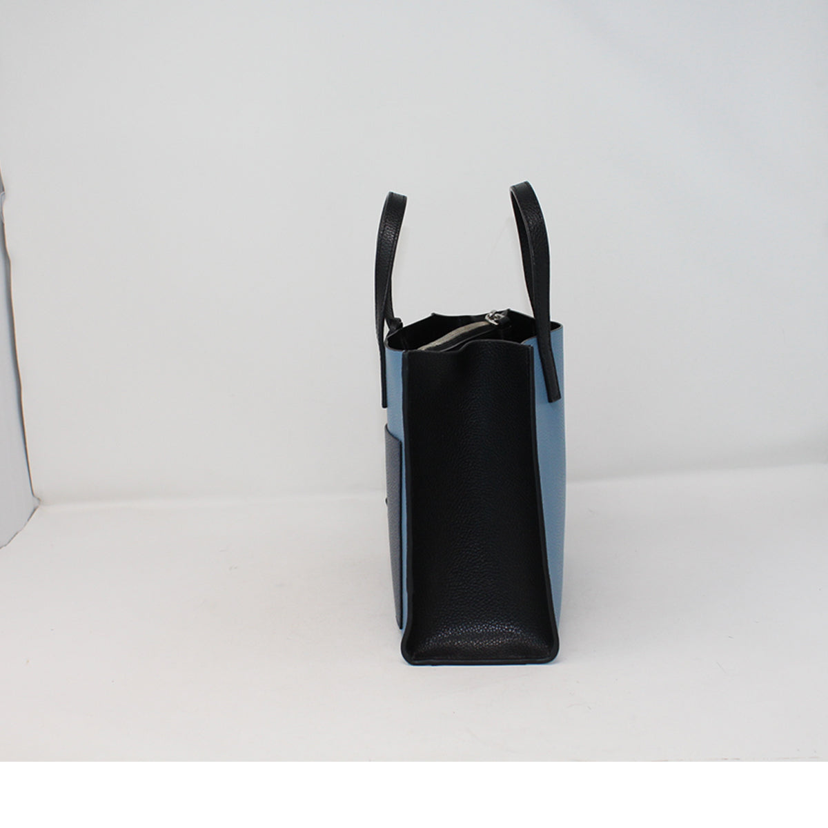Marc Jacobs Grind Color Block Blue