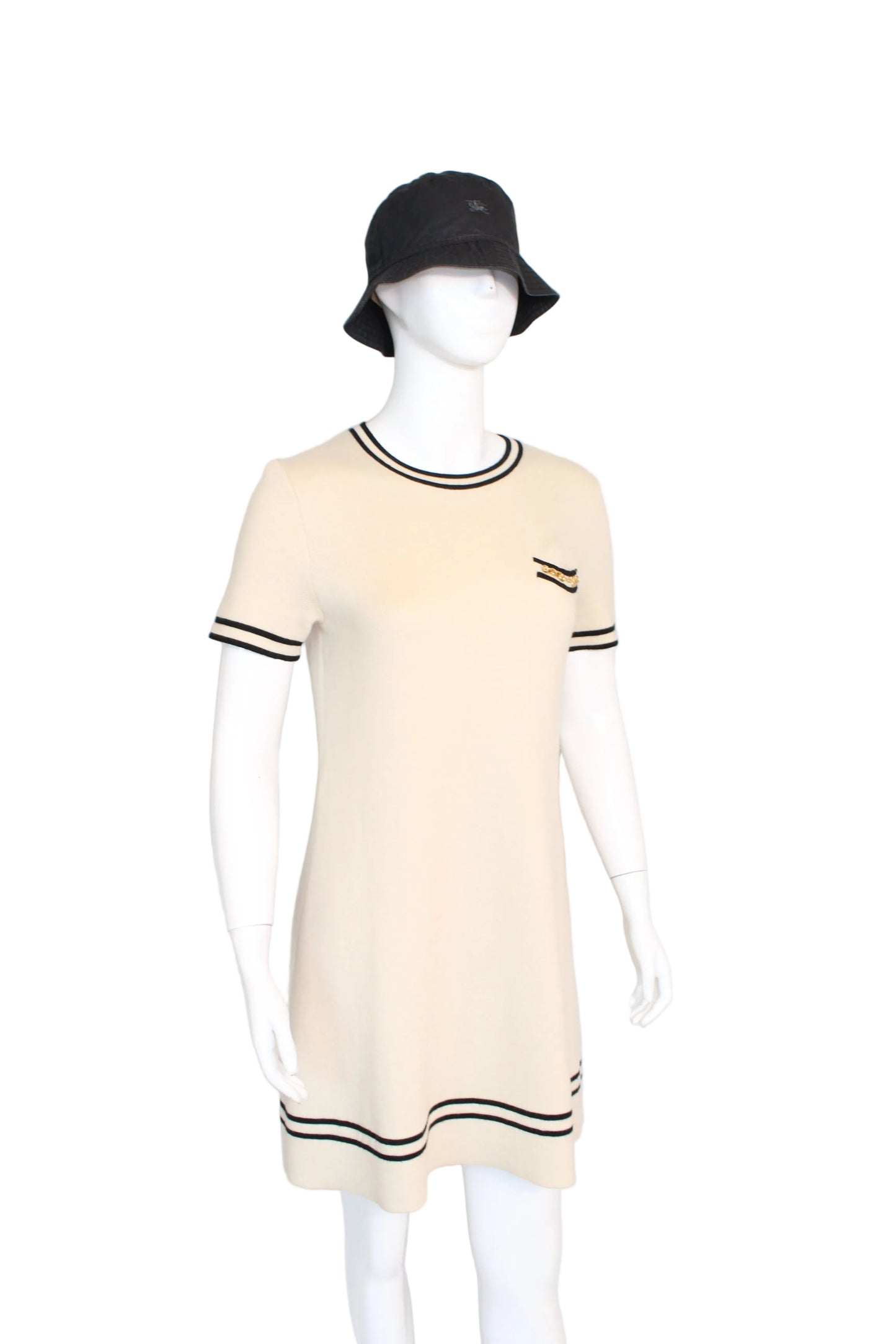 Burberry reversible hat