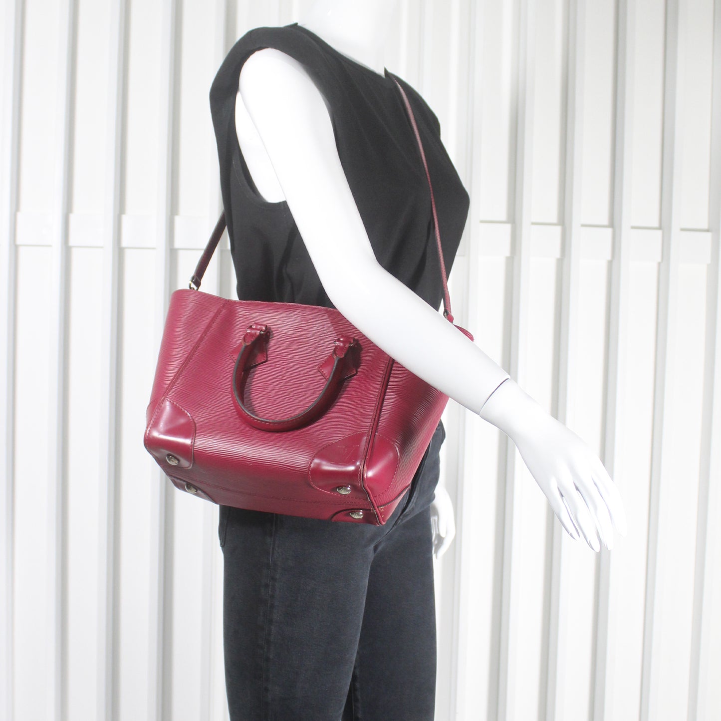 Louis Vuitton Phenix Epi Fuchsia Crossbody Bag With Dustbag