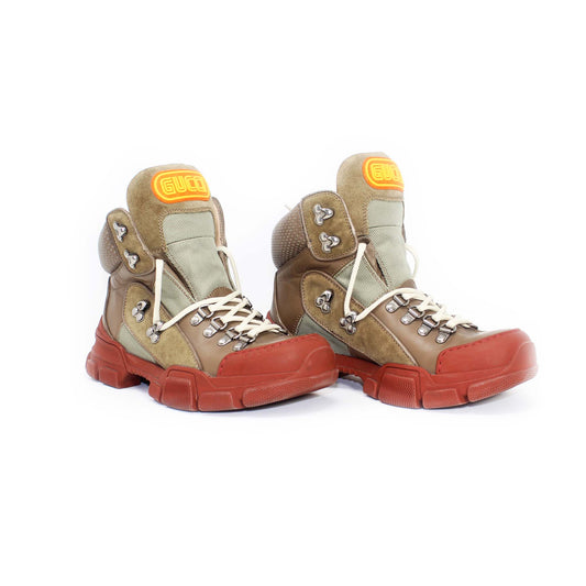 Gucci hiking Lace up Boots with dustbag Talla 38
