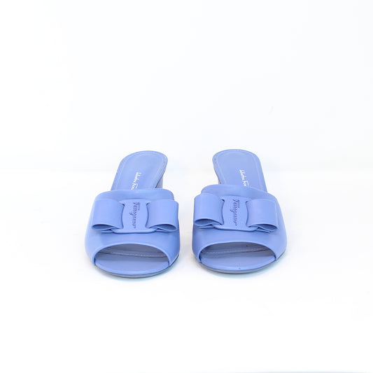 Salvatore Ferragamo Mules Talla 10