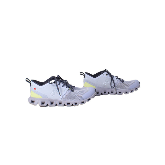ON Cloud Sneakers talla 5