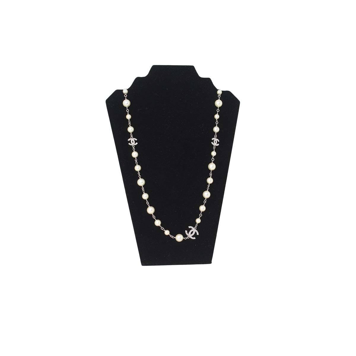 Chanel Faux Pearls Necklace