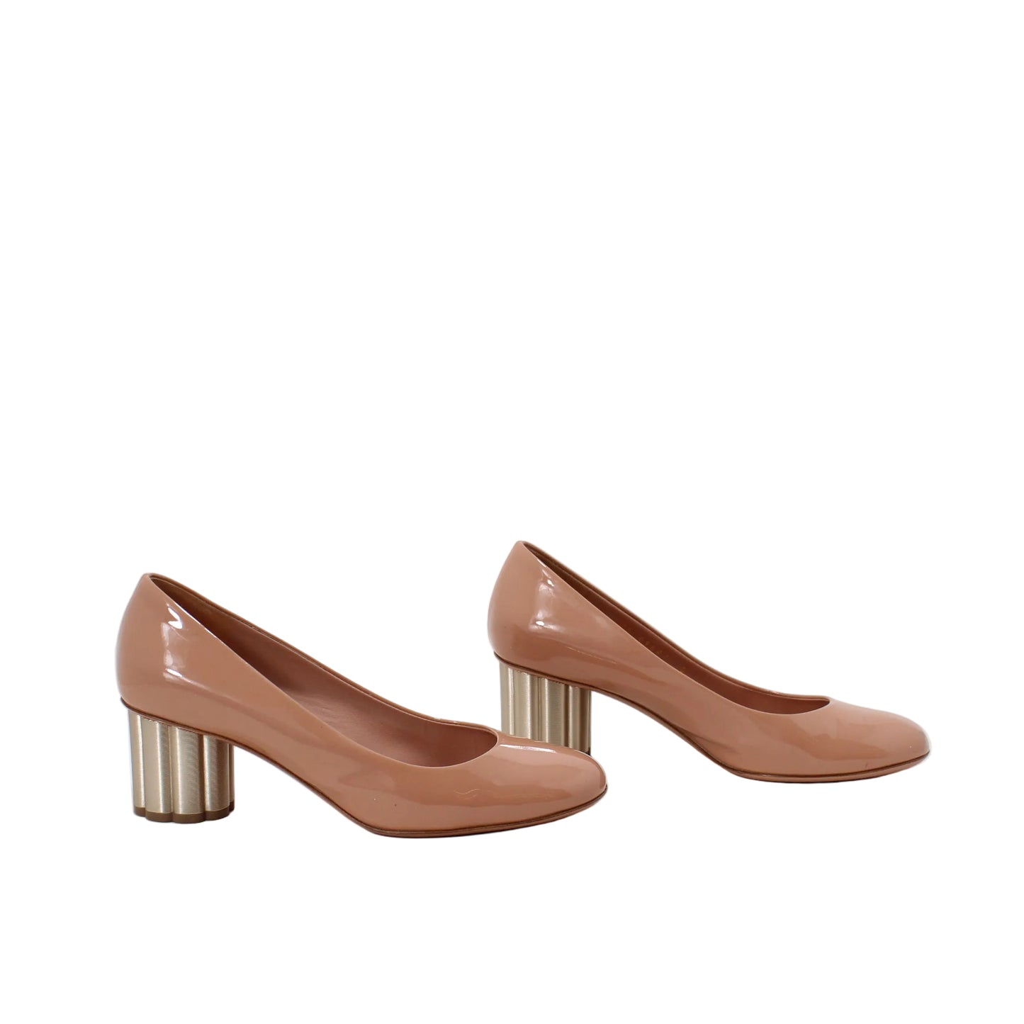  Salvatore Ferragamo Patent Leather Pumps Nude   36