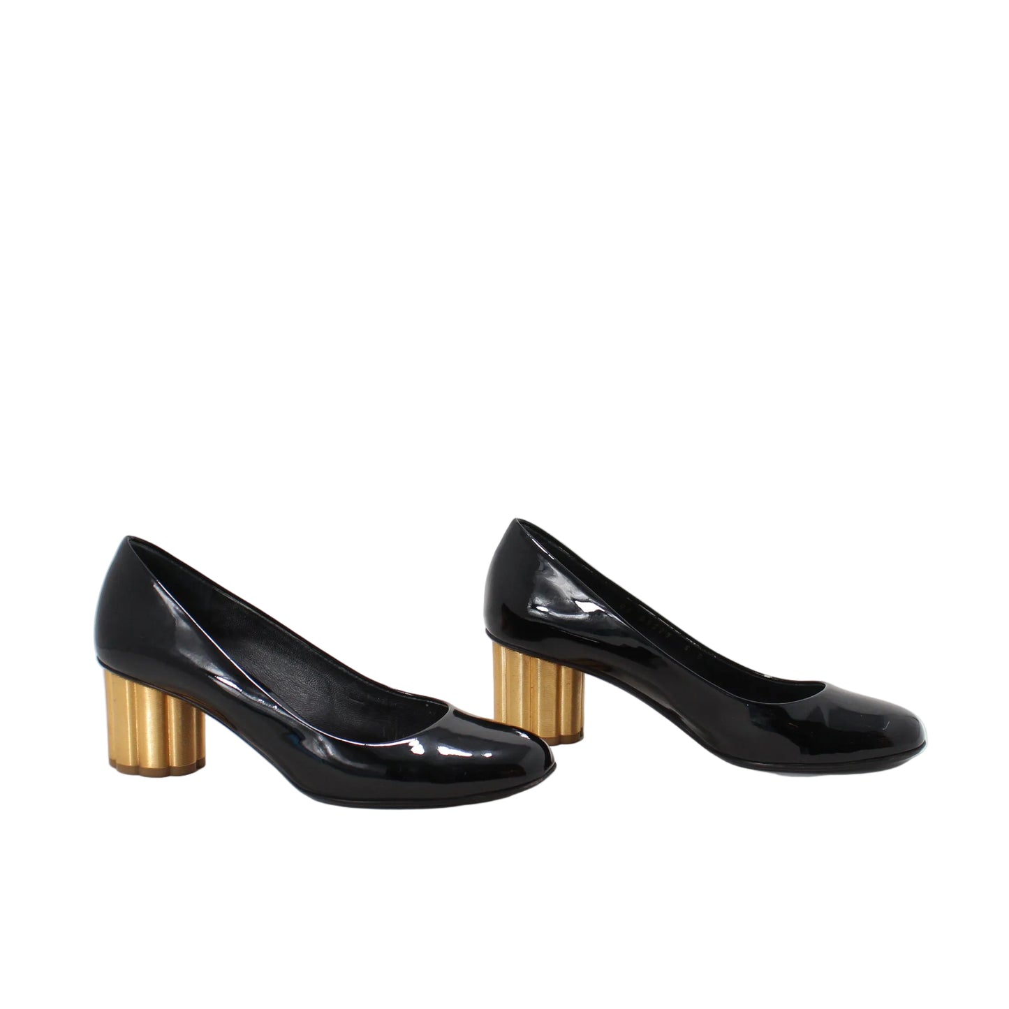 Salvatore Ferragamo Patent Leather Pumps Black  36  