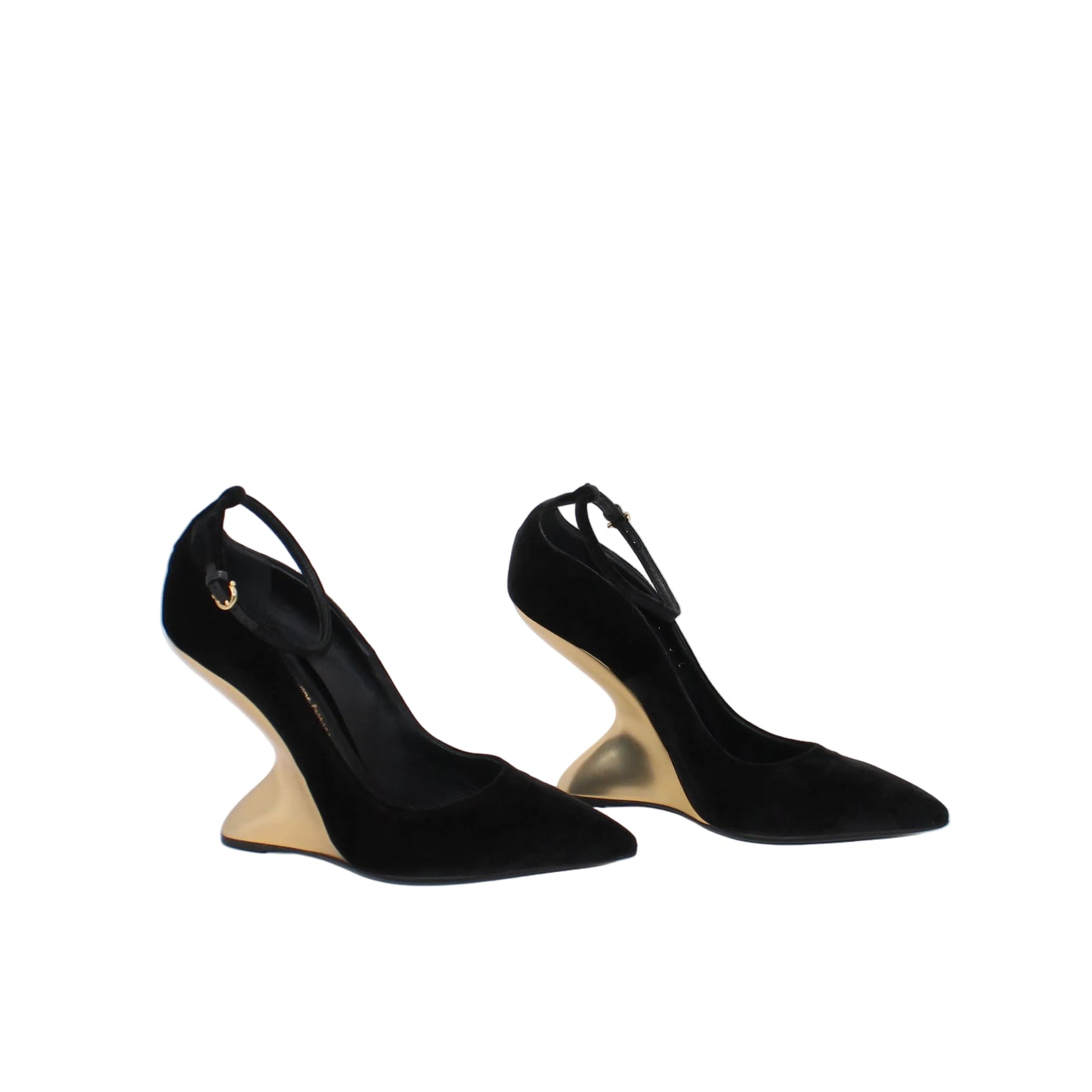 Salvatore Ferragamo Gold Heels in black velvet 9C