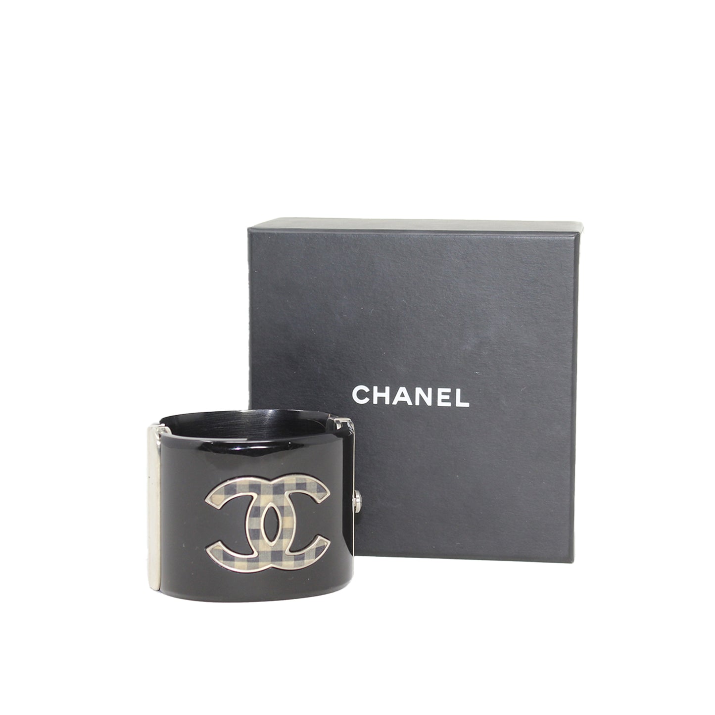 Cuff Chanel