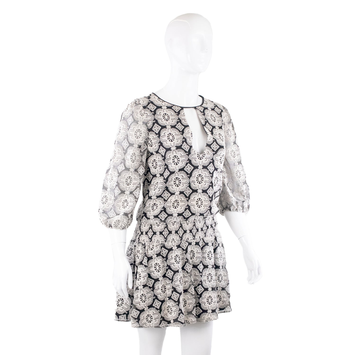 Alice + Olivia Crochet Mini Dress – UrbanaWay